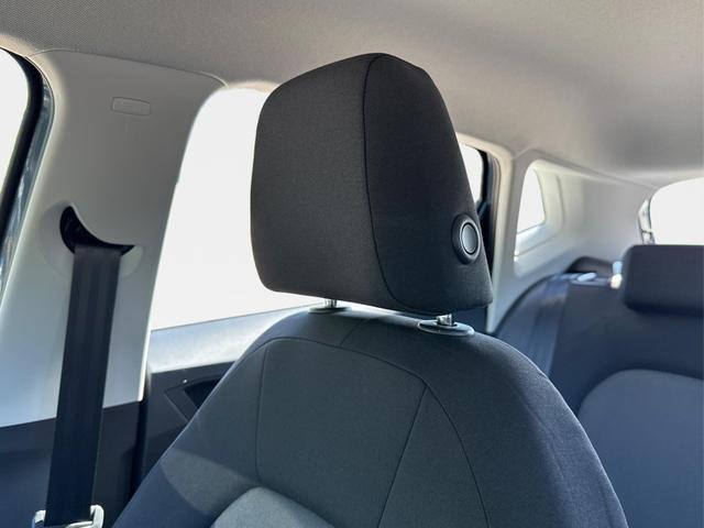Seat / Ibiza / Grau / / / SHZ+FULL LINK+KLIMA+PDC+LED+15 ALU+TEMPOMAT