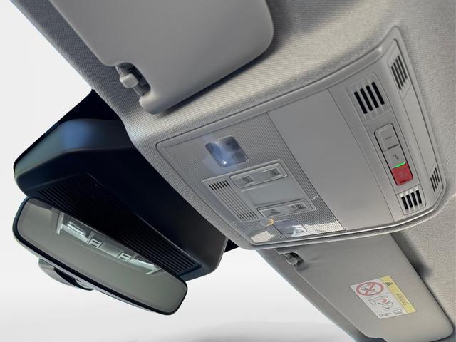 Seat / Ibiza / Grau / / / SHZ+FULL LINK+KLIMA+PDC+LED+15 ALU+TEMPOMAT