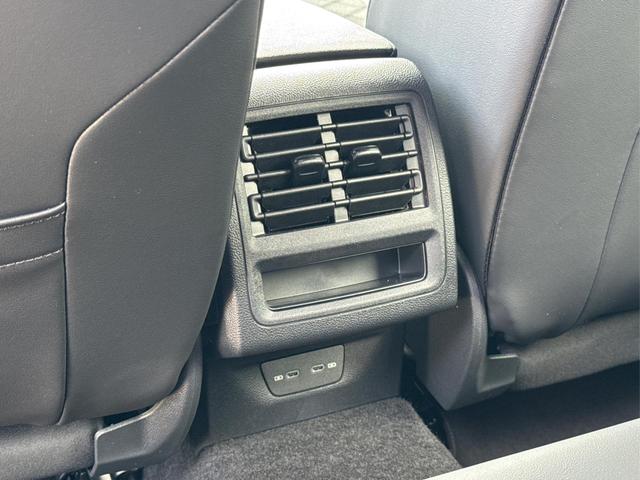 Volkswagen / Golf / Schwarz / / / LED-PLUS+ACC+SHZ+KEYLESS+KAMERA+18 ALU, Beispielbilder, ggf. teilweise mit Sonderausstattung