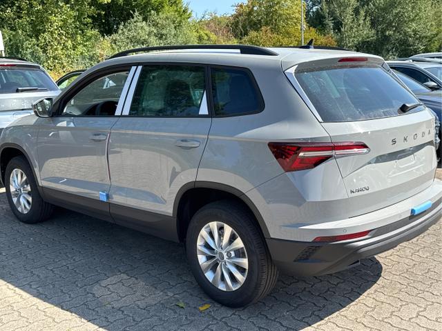 Skoda / Karoq / Grau / / / AHK+LED+KAMERA+PDC+ACC, Beispielbilder, ggf. teilweise mit Sonderausstattung