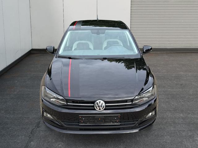 Volkswagen / Polo / Schwarz / / / Beats SOUND+SHZ+SPORT-PAKET+8-FACH-BEREIFT