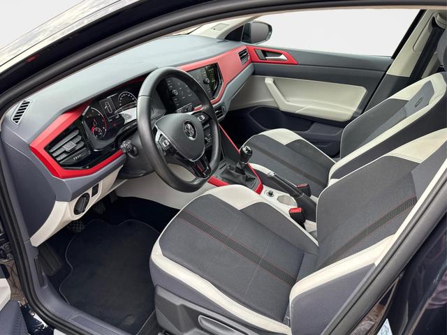 Volkswagen / Polo / Schwarz / / / Beats SOUND+SHZ+SPORT-PAKET+8-FACH-BEREIFT