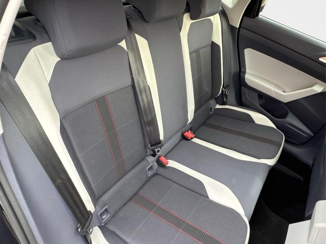 Volkswagen / Polo / Schwarz / / / Beats SOUND+SHZ+SPORT-PAKET+8-FACH-BEREIFT
