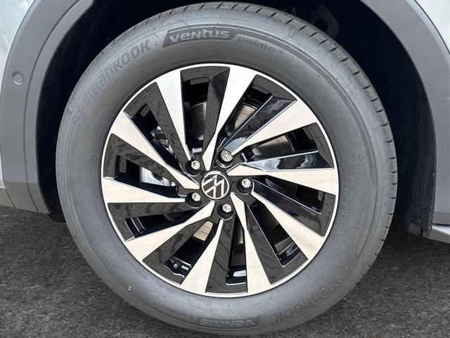 Volkswagen / T-Roc / Grau / / / 5J GARANTIE+ACC+17 ALU+KAMERA+SHZ+LED , Beispielbilder, ggf. teilweise mit Sonderausstattung