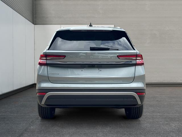 Skoda / Kodiaq / Silber / / / DSG+AHK+NAVI+19'' ALU+ACC+KAMERA, Beispielbilder, ggf. teilweise mit Sonderausstattung