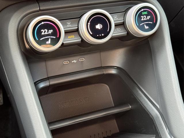 Skoda / Kodiaq / Silber / / / DSG+AHK+NAVI+19'' ALU+ACC+KAMERA, Beispielbilder, ggf. teilweise mit Sonderausstattung