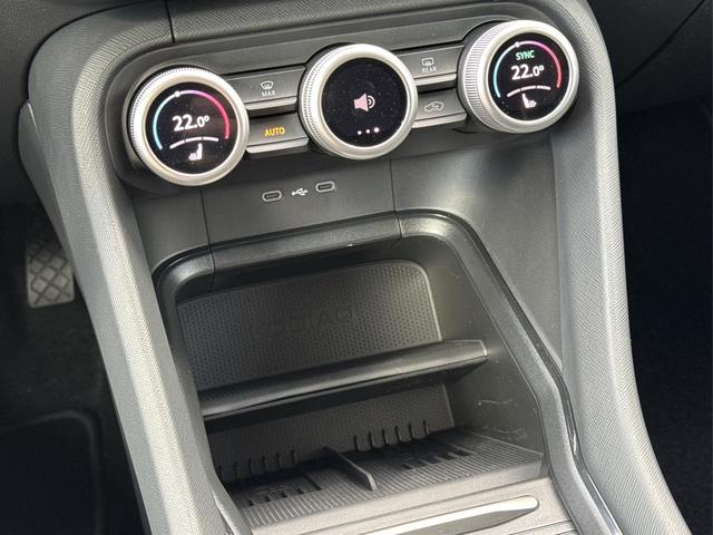Skoda / Kodiaq / Grau / / / DSG+AHK+NAVI+19'' ALU+ACC+KAMERA, Beispielbilder, ggf. teilweise mit Sonderausstattung