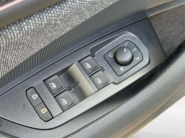 Skoda / Kodiaq / Grau / / / DSG+AHK+NAVI+19'' ALU+ACC+KAMERA, Beispielbilder, ggf. teilweise mit Sonderausstattung