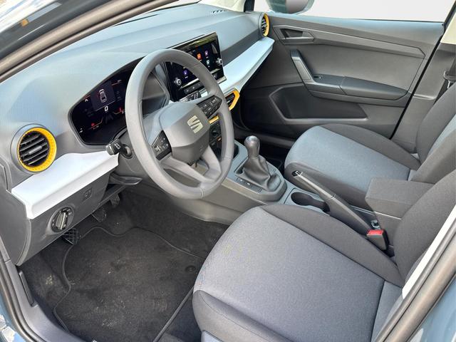 Seat / Ibiza / Blau / / / FULL LINK+SHZ+KLIMA+PDC+LED+15 ALU+TEMPOMAT, Beispielbilder, ggf. teilweise mit Sonderausstattung