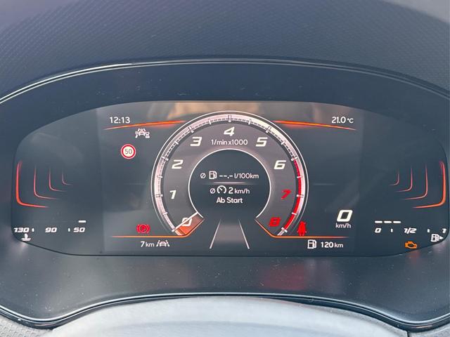 Seat / Ibiza / Blau / / / FULL LINK+SHZ+KLIMA+PDC+LED+15 ALU+TEMPOMAT, Beispielbilder, ggf. teilweise mit Sonderausstattung