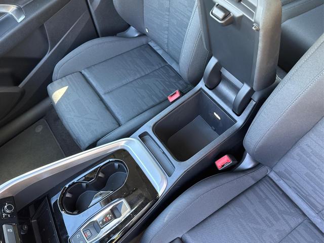 Audi / Q5 / Schwarz / / / QUATTRO+NAVI+KAMERA+AHK+PANO+SHZ+PDC+ACC