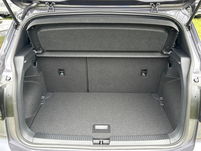 Volkswagen / T-Cross / / / / NAVI+SHZ+MATRIX+ACC+KAMERA+18'' ALU, Beispielbilder, ggf. teilweise mit Sonderausstattung