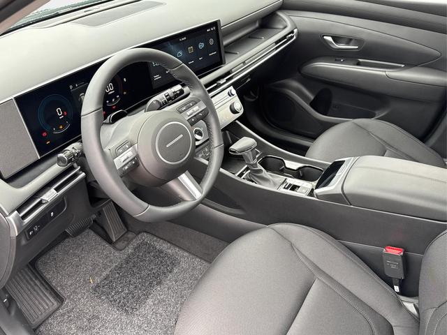 Hyundai / TUCSON / Gr&uuml;n / / / NAVI+KAMERA+SHZ+LED+TEMPOMAT+17 ALU+PDC, Beispielbilder, ggf. teilweise mit Sonderausstattung