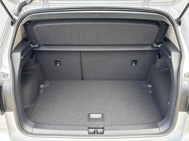 Volkswagen / T-Cross / / / / (Life+) SHZ+ACC+KAMERA+APP+KLIMA+LED+17'' ALU
