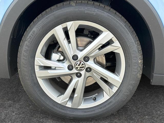 Volkswagen / T-Cross / / / / (Life+) SHZ+ACC+KAMERA+APP+KLIMA+LED+17'' ALU