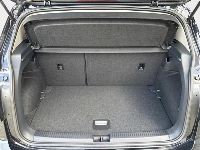 Volkswagen / T-Cross / / / / (Life+) SHZ+ACC+KAMERA+APP+KLIMA+LED+17'' ALU