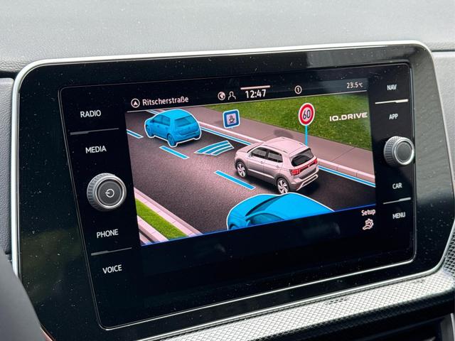 Volkswagen / T-Cross / / / / NAVI+SHZ+MATRIX+ACC+KAMERA+18''ALU, Beispielbilder, ggf. teilweise mit Sonderausstattung