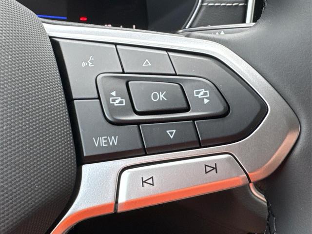 Volkswagen / T-Cross / / / / NAVI+SHZ+MATRIX+ACC+KAMERA+18''ALU, Beispielbilder, ggf. teilweise mit Sonderausstattung