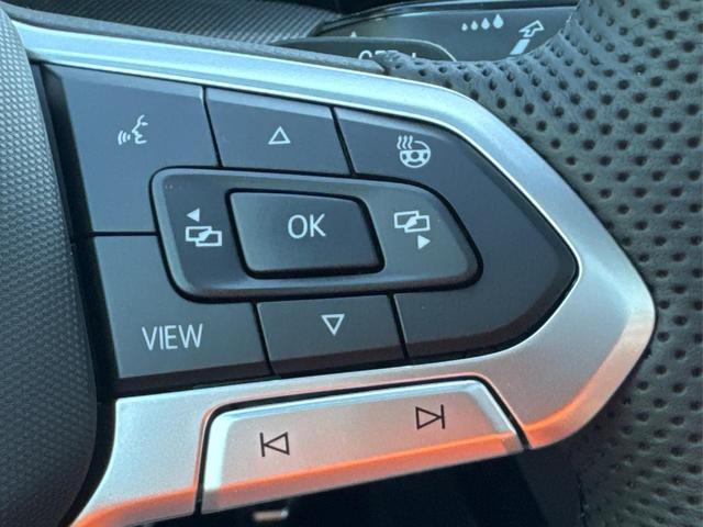 Volkswagen / Golf / Grau / / / PANO+LED-PLUS+ACC+SHZ+KEYLESS+KAMERA+18 ALU, Beispielbilder, ggf. teilweise mit Sonderausstattung