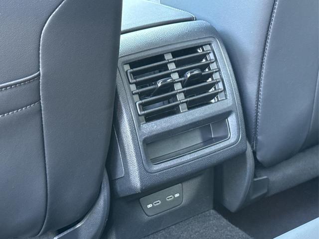 Volkswagen / Golf / Grau / / / PANO+LED-PLUS+ACC+SHZ+KEYLESS+KAMERA+18 ALU, Beispielbilder, ggf. teilweise mit Sonderausstattung
