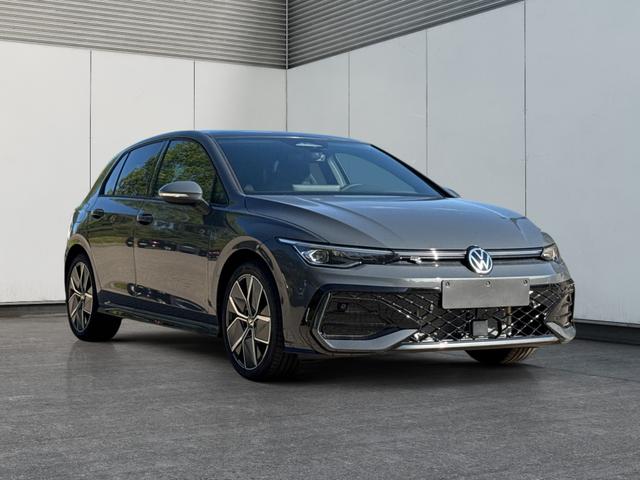 Volkswagen / Golf / Grau / / / PANO+LED-PLUS+ACC+SHZ+KEYLESS+KAMERA+18 ALU, Beispielbilder, ggf. teilweise mit Sonderausstattung