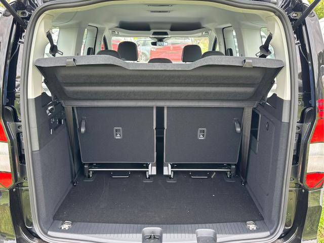 Volkswagen / Caddy Maxi / / / / Caddy Maxi+ KAMERA+SHZ+PDC+APP+ACC+LANE ASSIST, Beispielbilder, ggf. teilweise mit Sonderausstattung