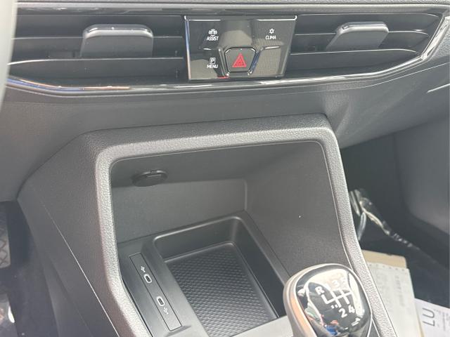 Volkswagen / Caddy Maxi / / / / Caddy Maxi+ KAMERA+SHZ+PDC+APP+ACC+LANE ASSIST, Beispielbilder, ggf. teilweise mit Sonderausstattung