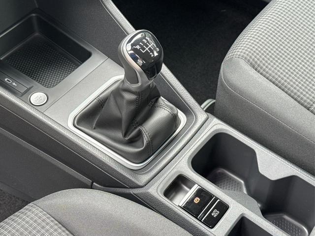 Volkswagen / Caddy Maxi / Wei&szlig; / / / Caddy Maxi KAMERA+APP+PDC+ACC+LANE ASSIST, Beispielbilder, ggf. teilweise mit Sonderausstattung