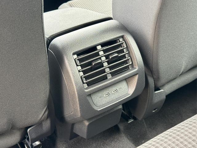 Volkswagen / Caddy Maxi / Wei&szlig; / / / Caddy Maxi KAMERA+APP+PDC+ACC+LANE ASSIST, Beispielbilder, ggf. teilweise mit Sonderausstattung