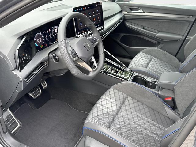 Volkswagen / Golf / Grau / / / LED-PLUS+ACC+SHZ+KEYLESS+KAMERA+18 ALU, Beispielbilder, ggf. teilweise mit Sonderausstattung