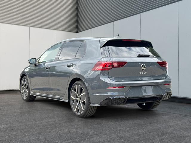 Volkswagen / Golf / Grau / / / LED-PLUS+ACC+SHZ+KEYLESS+KAMERA+18 ALU, Beispielbilder, ggf. teilweise mit Sonderausstattung