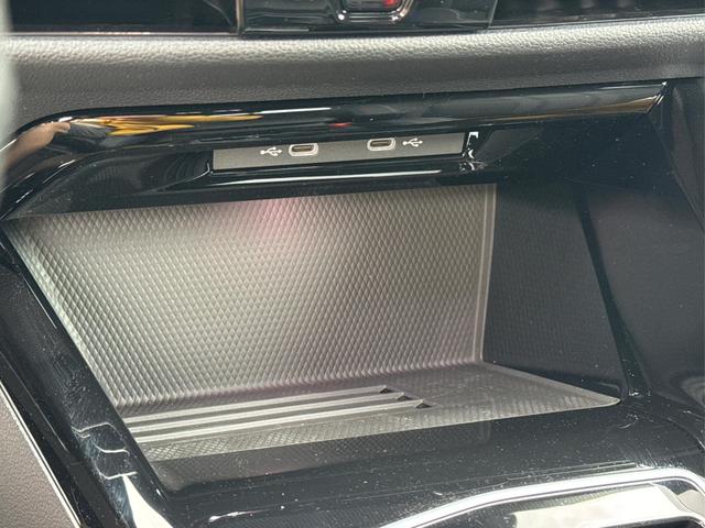 Volkswagen / Golf / Grau / / / LED-PLUS+ACC+SHZ+KEYLESS+KAMERA+18 ALU, Beispielbilder, ggf. teilweise mit Sonderausstattung