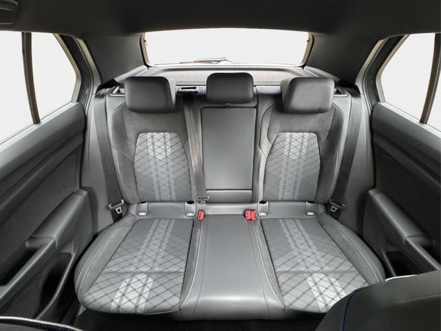 Volkswagen / Golf / Grau / / / LED-PLUS+ACC+SHZ+KEYLESS+KAMERA+18 ALU, Beispielbilder, ggf. teilweise mit Sonderausstattung