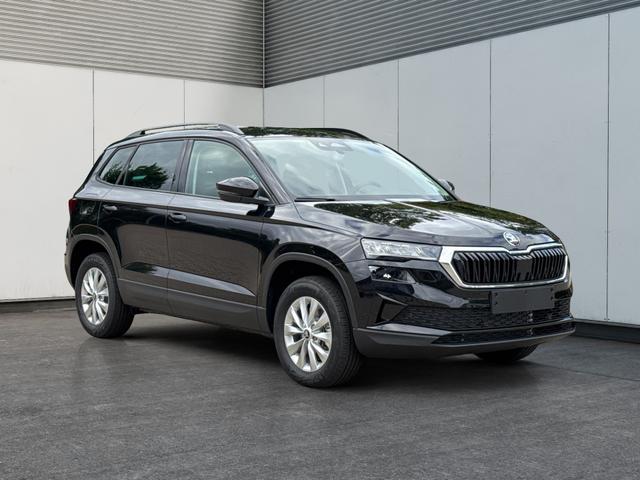Skoda / Karoq / Schwarz / / / AHK+LED+KAMERA+PDC+ACC, Beispielbilder, ggf. teilweise mit Sonderausstattung