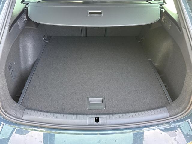 Cupra / Leon Sportstourer / Blau / / / 4x4 ST AHK+NAVI+eHK+KAMERA+MEMORY+ACC+19 ALU+LED, Beispielbilder, ggf. teilweise mit Sonderausstattung