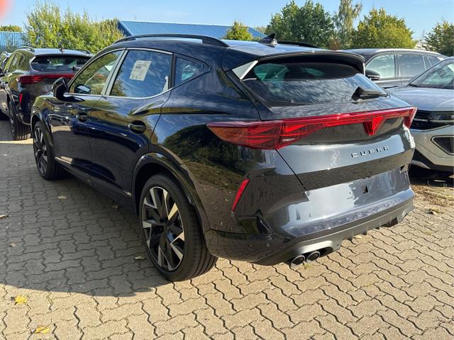 Cupra / Formentor / Schwarz / / / 4x4 AHK+NAVI+KAMERA+eHK+KESSY+ACC+19 ALU+LED+FULL LINK, Beispielbilder, ggf. teilweise mit Sonderausstattung