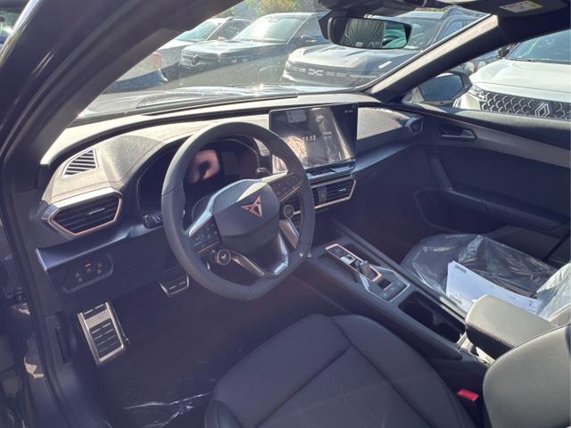 Cupra / Formentor / Violett / / / 4x4 AHK+eHK+NAVI+KAMERA+ACC+SHZ+18 ALU, Beispielbilder, ggf. teilweise mit Sonderausstattung