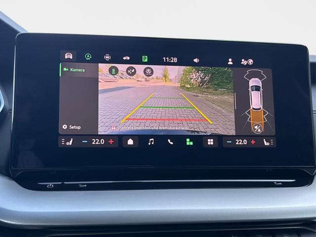 Skoda / Octavia Combi / Schwarz / / / ACC+AHK+eHK+KAM+PDC+LED+17 ALU+SHZ, Beispielbilder, ggf. teilweise mit Sonderausstattung
