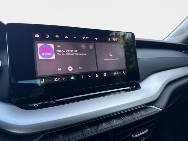 Skoda / Octavia Combi / Schwarz / / / ACC+AHK+eHK+KAM+PDC+LED+17 ALU+SHZ, Beispielbilder, ggf. teilweise mit Sonderausstattung