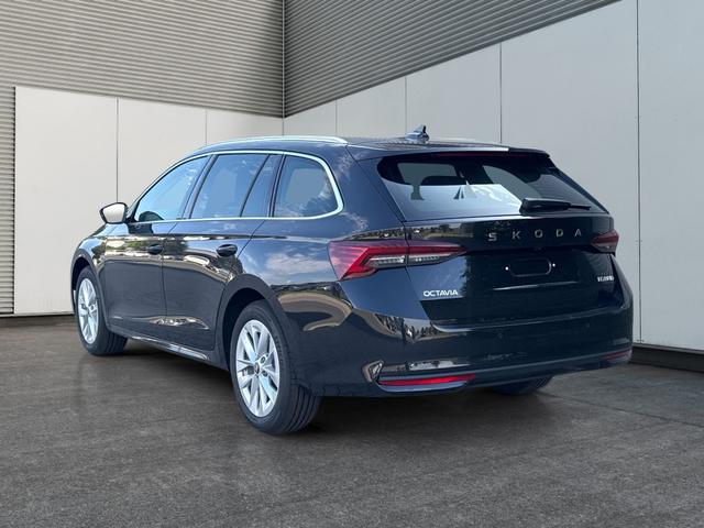 Skoda / Octavia Combi / Schwarz / / / ACC+AHK+eHK+KAM+PDC+LED+17 ALU+SHZ, Beispielbilder, ggf. teilweise mit Sonderausstattung