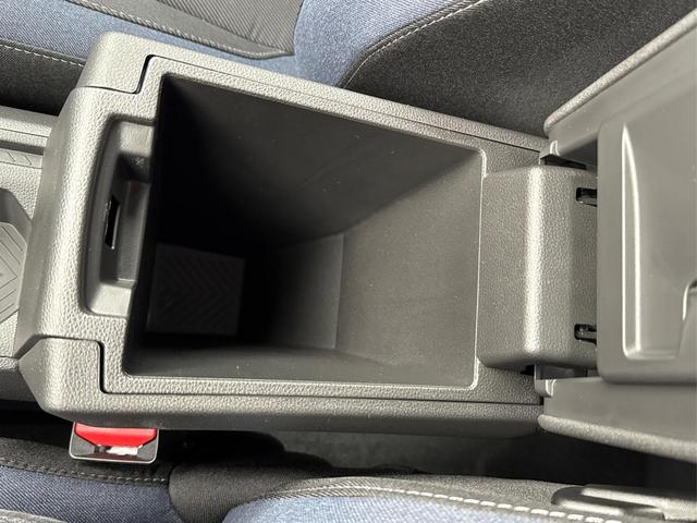 Dacia / Bigster / Gr&uuml;n / / / SHZ+KLIMA+PDC+KAMERA+LED+17 ALU, Beispielbilder, ggf. teilweise mit Sonderausstattung