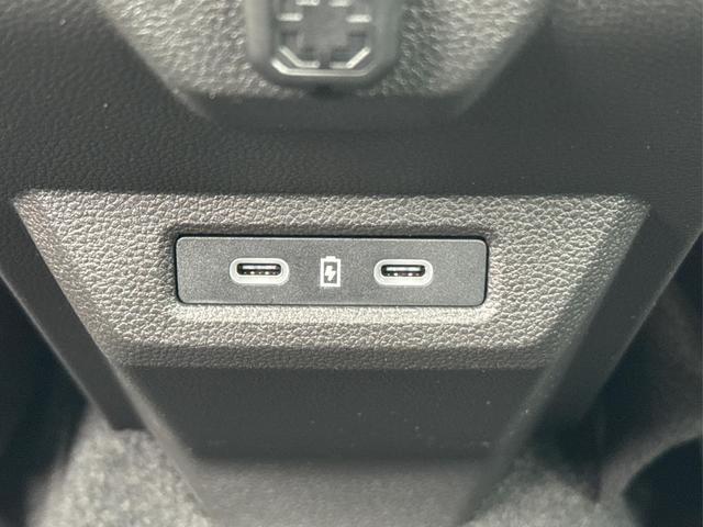 Dacia / Bigster / Gr&uuml;n / / / SHZ+KLIMA+PDC+KAMERA+LED+17 ALU, Beispielbilder, ggf. teilweise mit Sonderausstattung