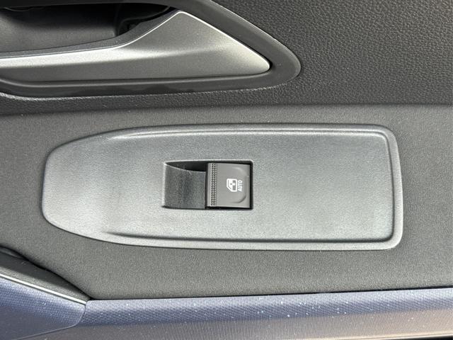 Dacia / Bigster / Gr&uuml;n / / / SHZ+KLIMA+PDC+KAMERA+LED+17 ALU, Beispielbilder, ggf. teilweise mit Sonderausstattung