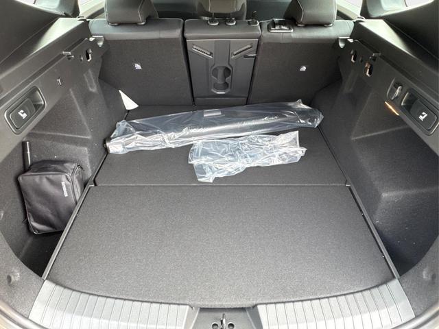 Dacia / Bigster / Grau / / / SHZ+KLIMA+PDC+KAMERA+LED+17 ALU, Beispielbilder, ggf. teilweise mit Sonderausstattung