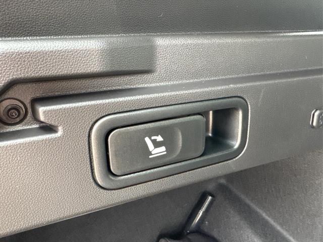 Dacia / Bigster / Grau / / / SHZ+KLIMA+PDC+KAMERA+LED+17 ALU, Beispielbilder, ggf. teilweise mit Sonderausstattung
