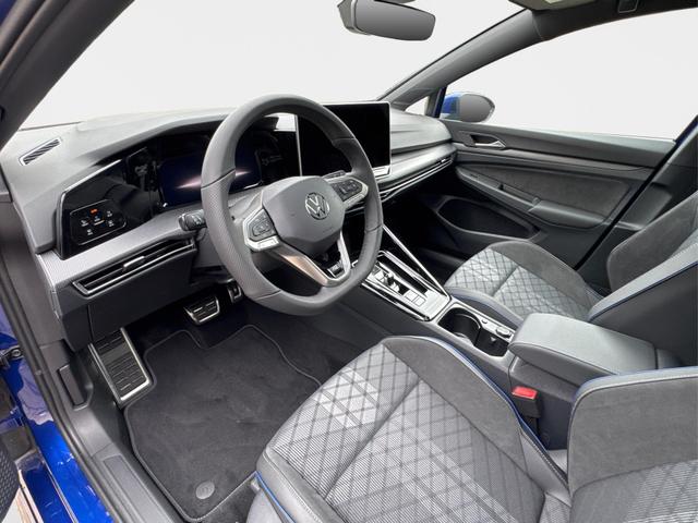 Volkswagen / Golf / Blau / / / PANO+LED-PLUS+ACC+SHZ+KEYLESS+KAMERA+18 ALU, Beispielbilder, ggf. teilweise mit Sonderausstattung