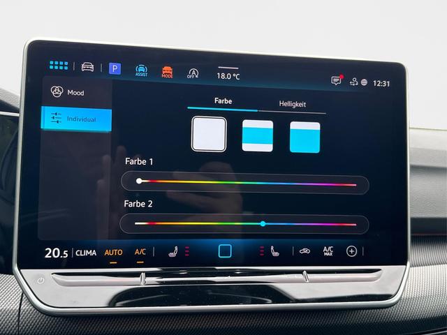 Volkswagen / Golf / Blau / / / PANO+LED-PLUS+ACC+SHZ+KEYLESS+KAMERA+18 ALU, Beispielbilder, ggf. teilweise mit Sonderausstattung