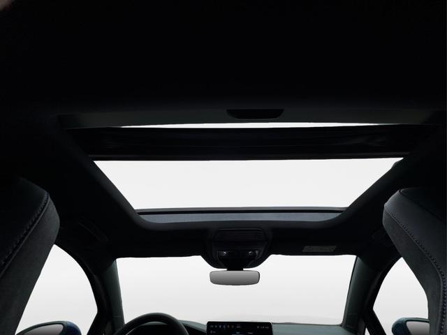 Volkswagen / Golf / Blau / / / PANO+LED-PLUS+ACC+SHZ+KEYLESS+KAMERA+18 ALU, Beispielbilder, ggf. teilweise mit Sonderausstattung