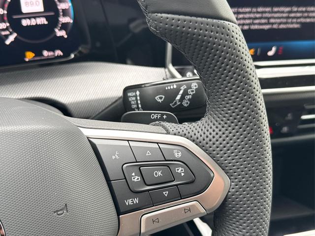 Volkswagen / Golf / Blau / / / LED-PLUS+ACC+SHZ+KEYLESS+KAMERA+18 ALU, Beispielbilder, ggf. teilweise mit Sonderausstattung