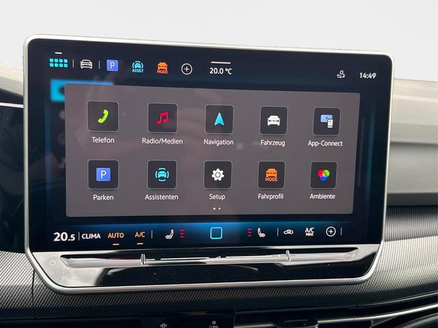 Volkswagen / Golf / Silber / / / LED-PLUS+ACC+SHZ+KEYLESS+KAMERA+18 ALU, Beispielbilder, ggf. teilweise mit Sonderausstattung